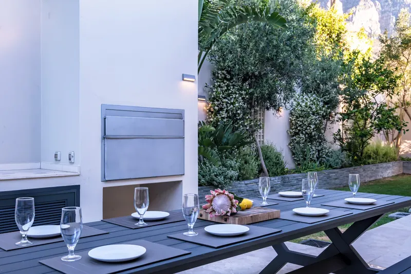 Prima Views in Camps Bay – photo 13