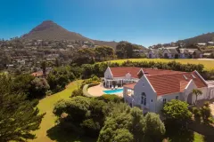 Hout Bay Villa in Hout Bay – photo 10 thumbnail