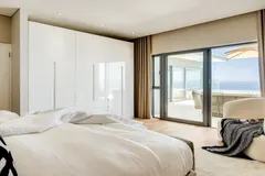 Khalanga Penthouse in Camps Bay – photo 23 thumbnail