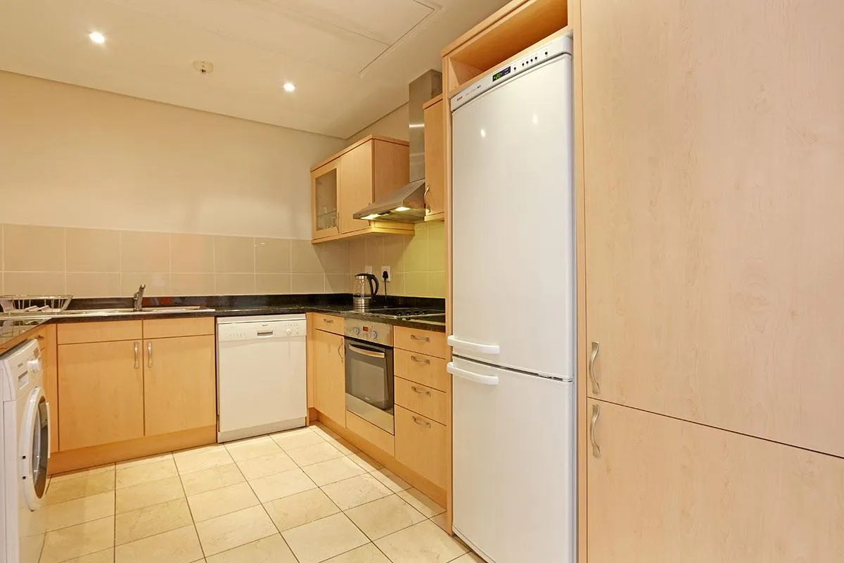 property_c828e8e6-ac6f-4e13-875d-a51d9a320e61_7