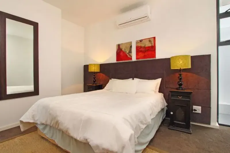 Casa Joubert in Green Point – photo 13