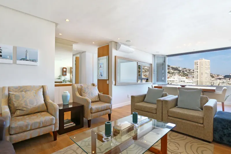 La Rochelle Apartment in Sea Point – photo 11