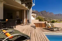 Beach Villa in Camps Bay – photo 2 thumbnail
