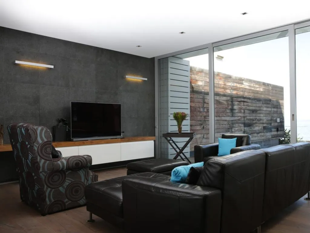 property_c8c20d8d-61df-4962-b8f8-3ea869c9ccf1_4