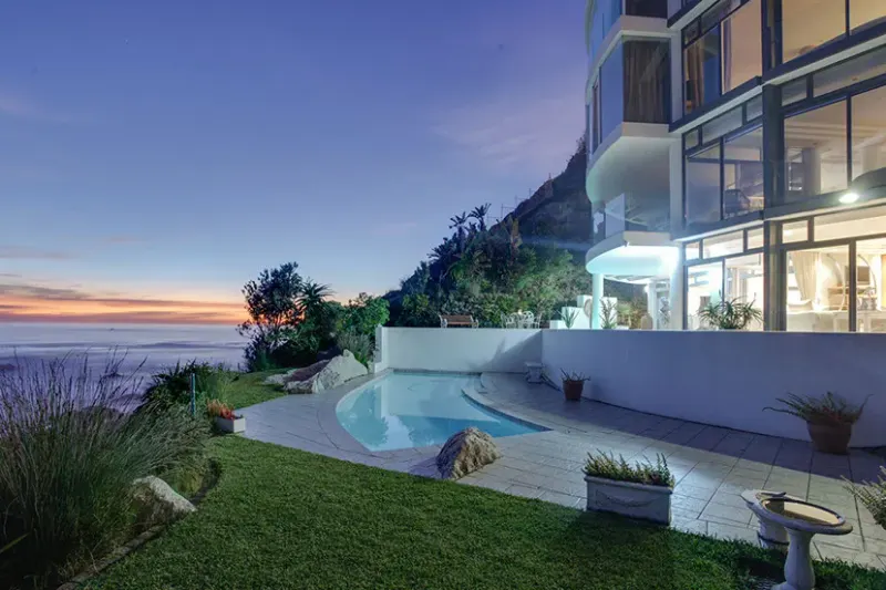 Cap De Afrique in Camps Bay – photo 21