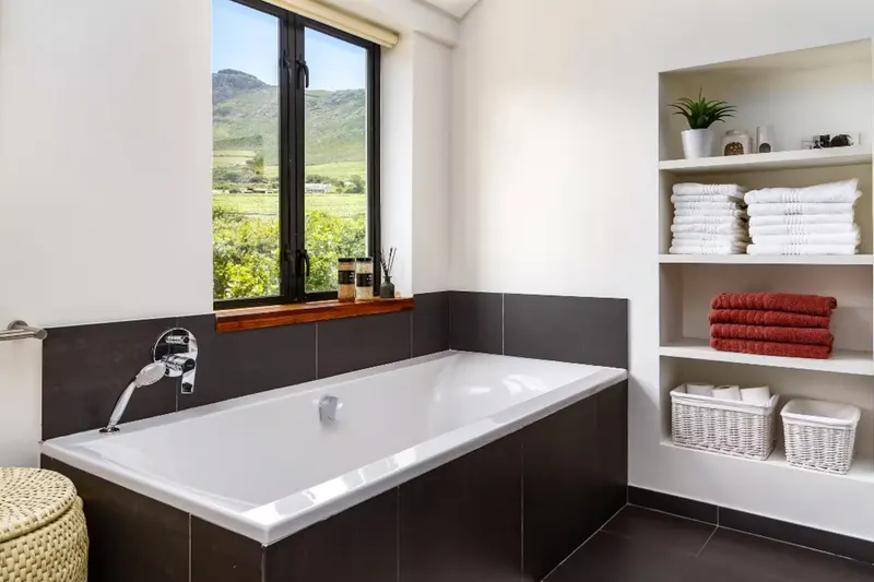 Noordhoek Retreat in Noordhoek – photo 21
