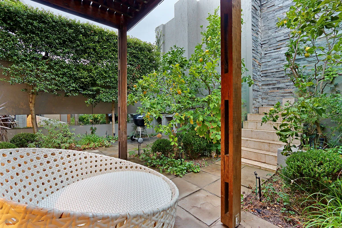 property_c9397ac8-3980-4d93-bf5a-a1eec1042abc_14