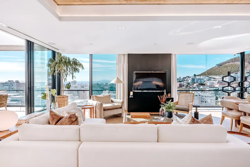 Plush Penthouse in Sea Point – photo 40