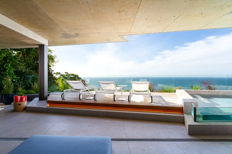 Arkham Villa in Fresnaye – photo 27