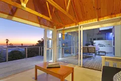 Gull Road Villa in Bloubergstrand – photo 3 thumbnail