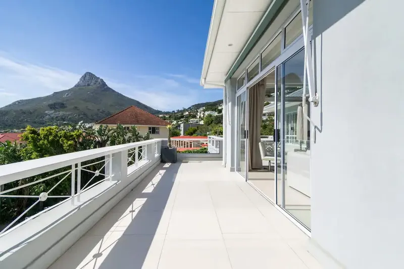 Msanga Villa in Camps Bay – photo 48