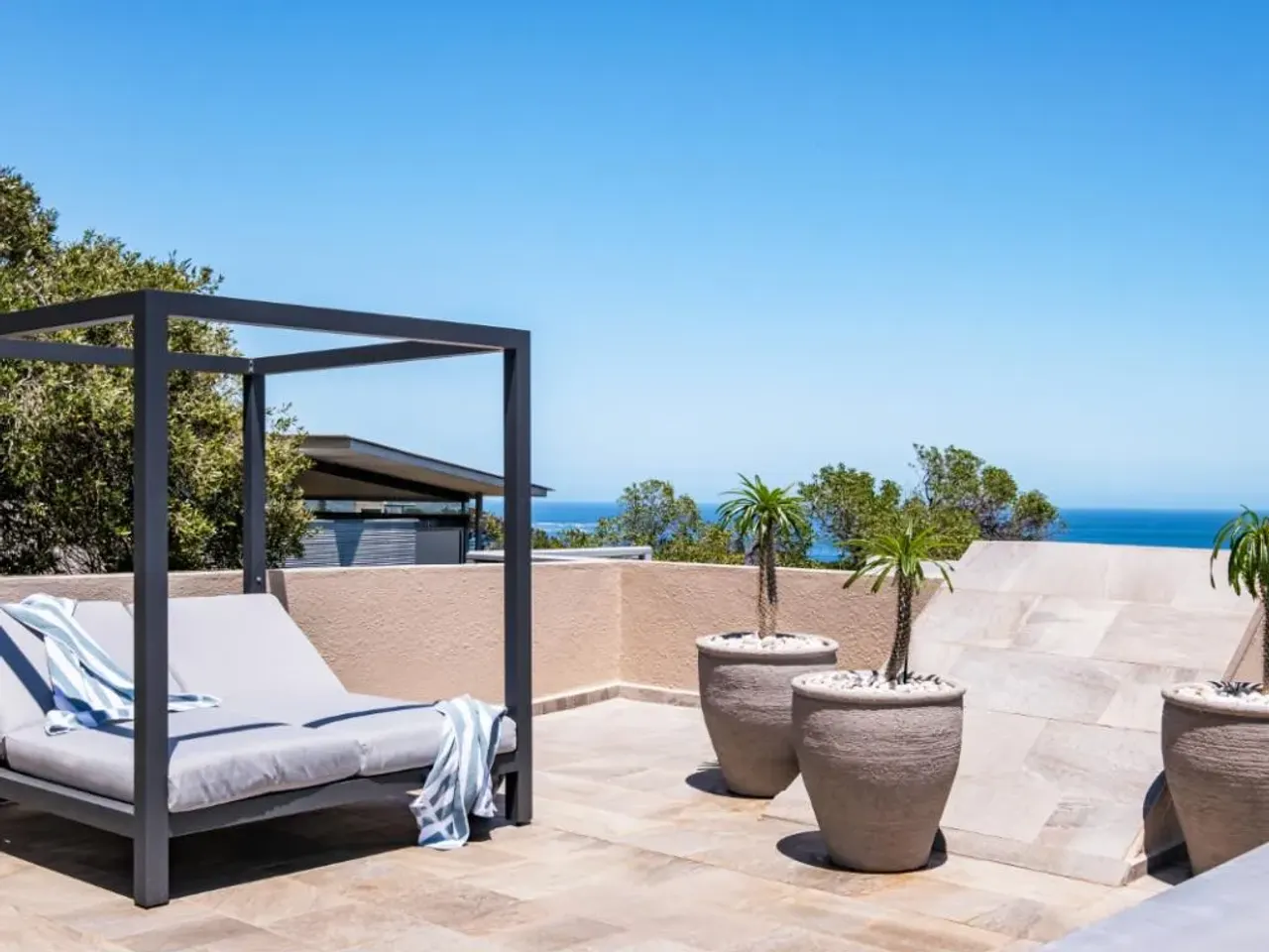 Sea La View in Camps Bay