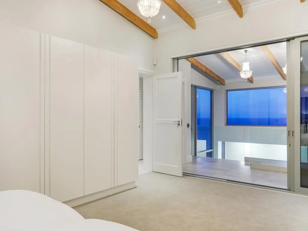 property_c9bdeb37-4a8f-4527-9a4a-8ed3e5a155e3_1