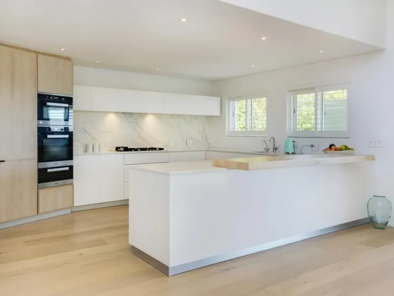 Villa Shanklin in Camps Bay – photo 24