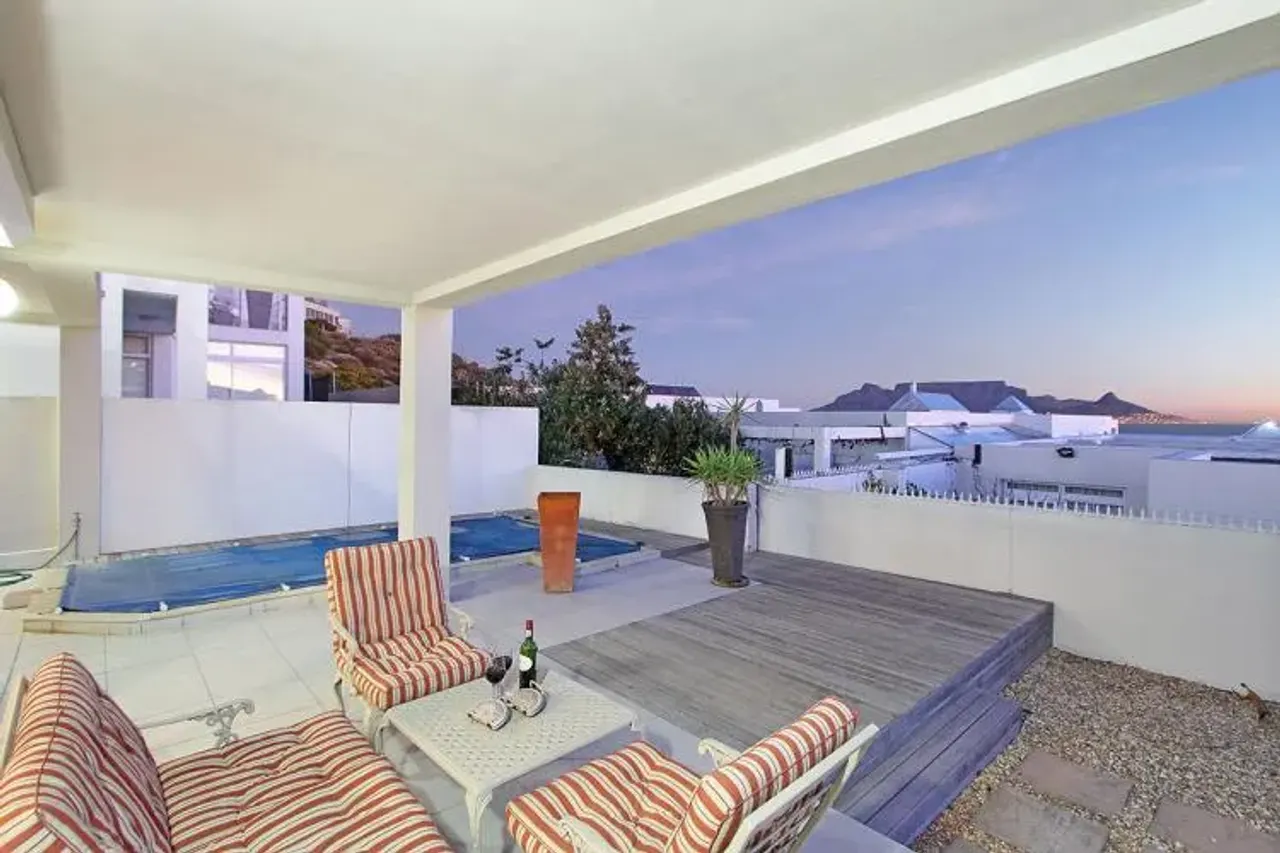 Bayview 37 in Blouberg Rise