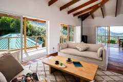 Mountain View Villa in Hout Bay – photo 4 thumbnail