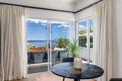 Camps Bay Deluxe in Camps Bay – photo 2 thumbnail