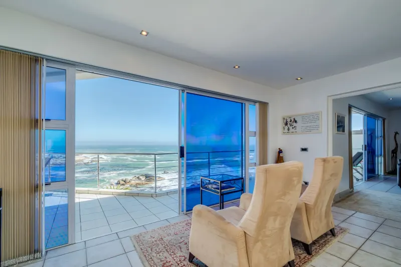 CBT Penthouse in Camps Bay – photo 5