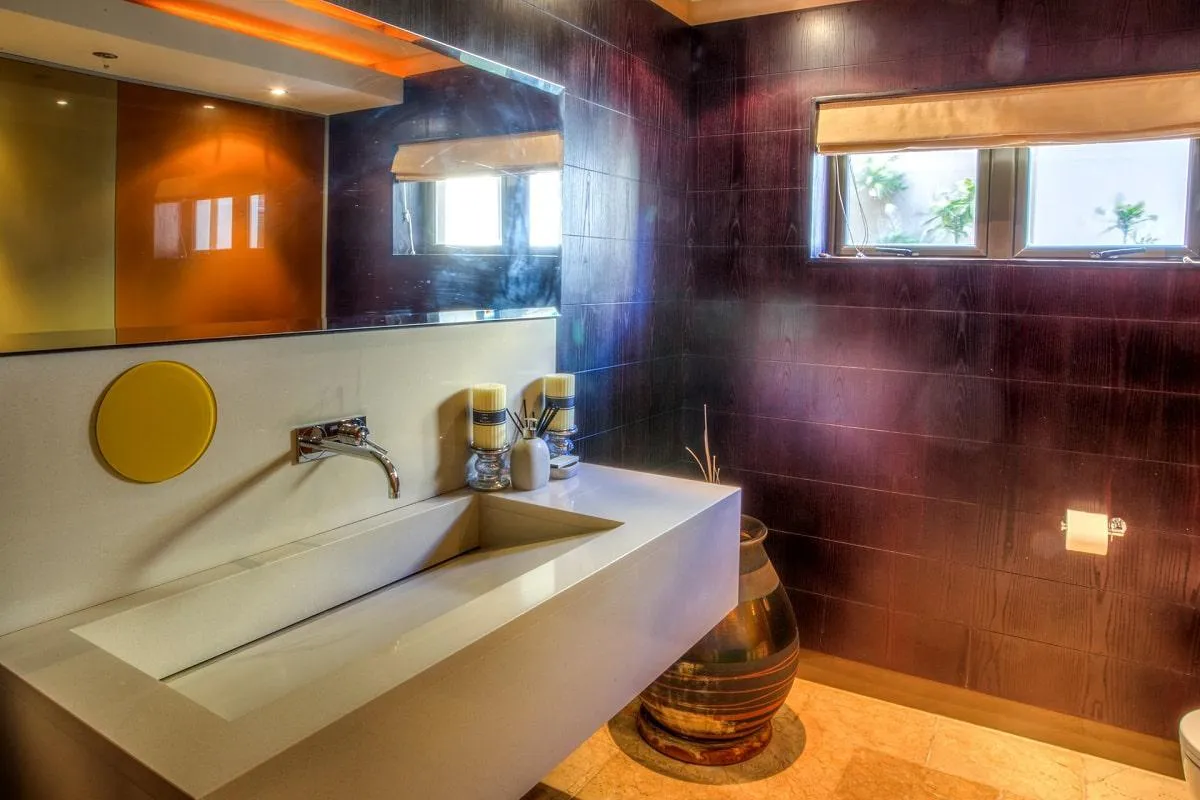 property_cae24cc1-2f05-430f-a34b-b19a092df6c2_21