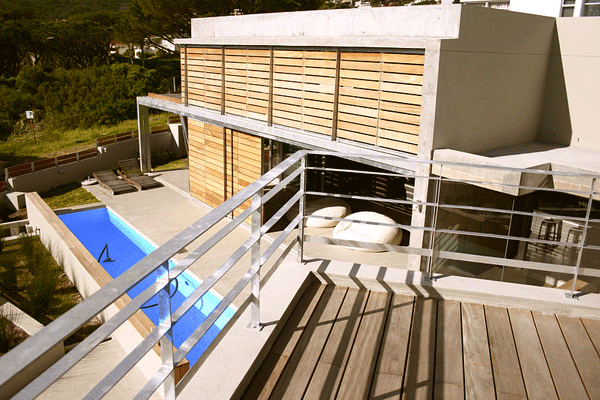 Willesdon Villa in Camps Bay – photo 1