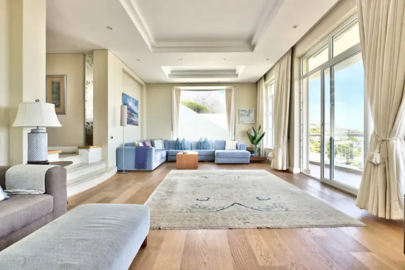 Tree Rd Villa in Camps Bay – photo 42