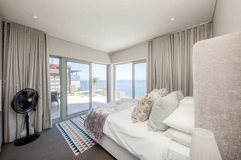 Aegea in Bantry Bay – photo 11