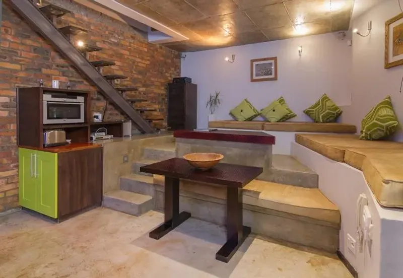 Upper Camps Bay Guest House in Bakoven – photo 5