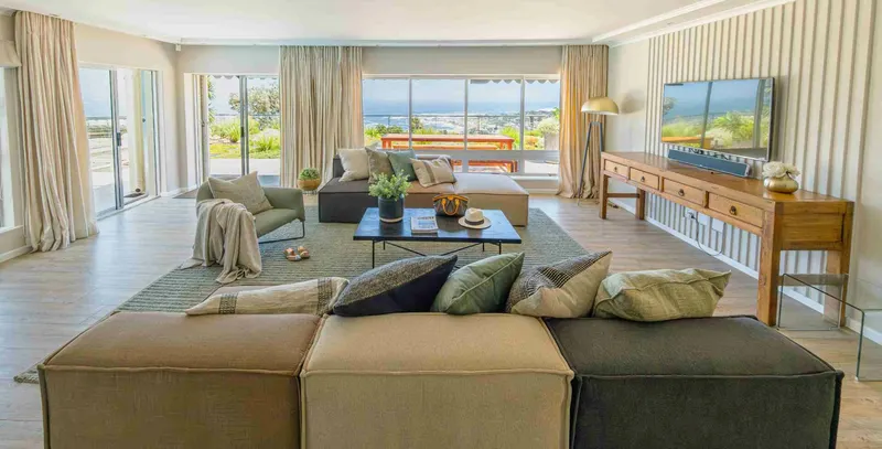 15 Woodford in Camps Bay – photo 4