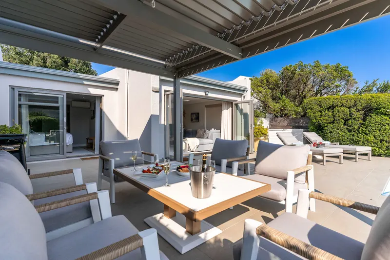 Nura Townhouse in Camps Bay – photo 5