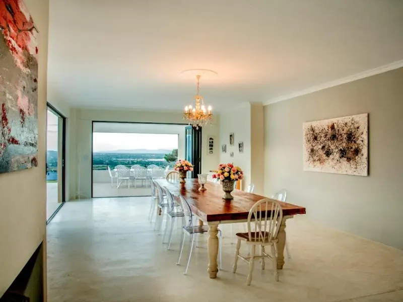 Mountain Side Mansion in Westlake – photo 9