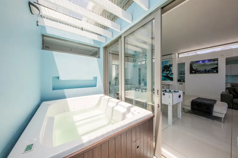 15 Views Penthouse in Camps Bay – photo 35