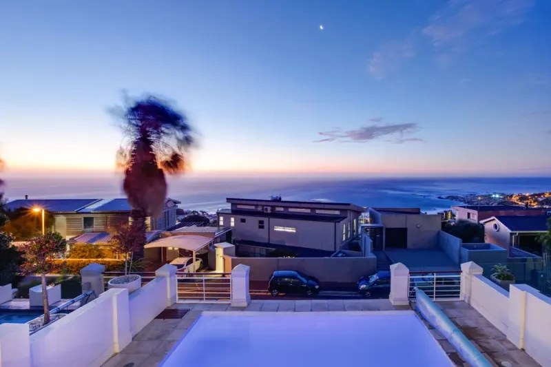Camps Bay Alpha in Camps Bay – photo 36