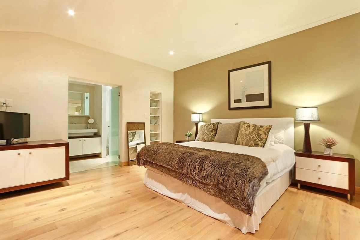 property_cbb3bfbf-4aaf-49d2-8421-c30575b0eaff_13