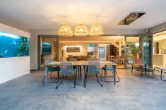 Amara Lincoln in Camps Bay – photo 19 thumbnail