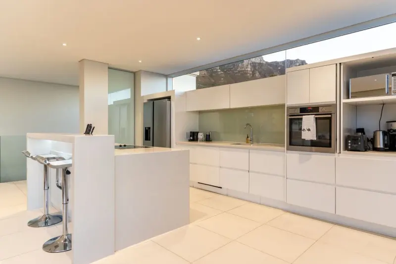 Marine Villa in Camps Bay – photo 40