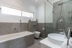 Camps Bay Deluxe in Camps Bay – photo 30 thumbnail