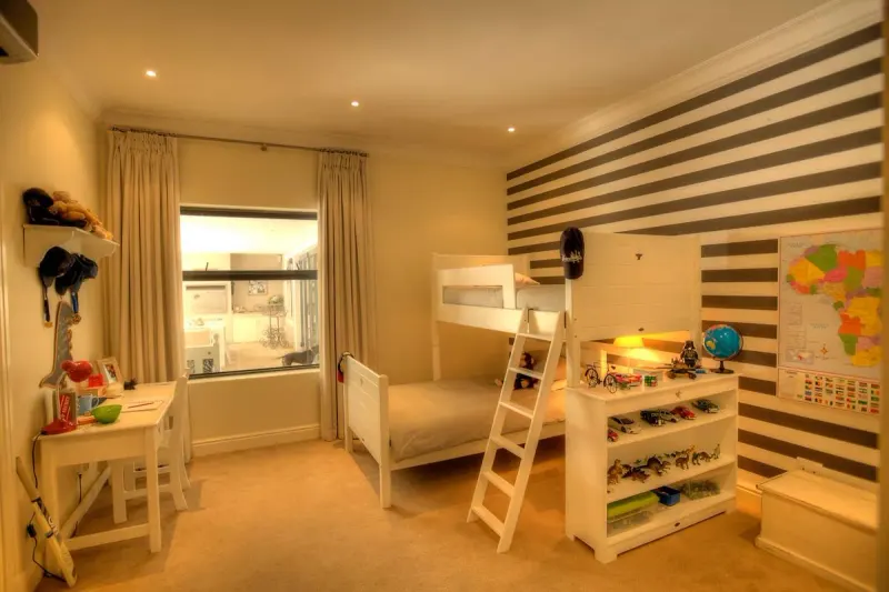 Upper Claremont Villa in Claremont – photo 12