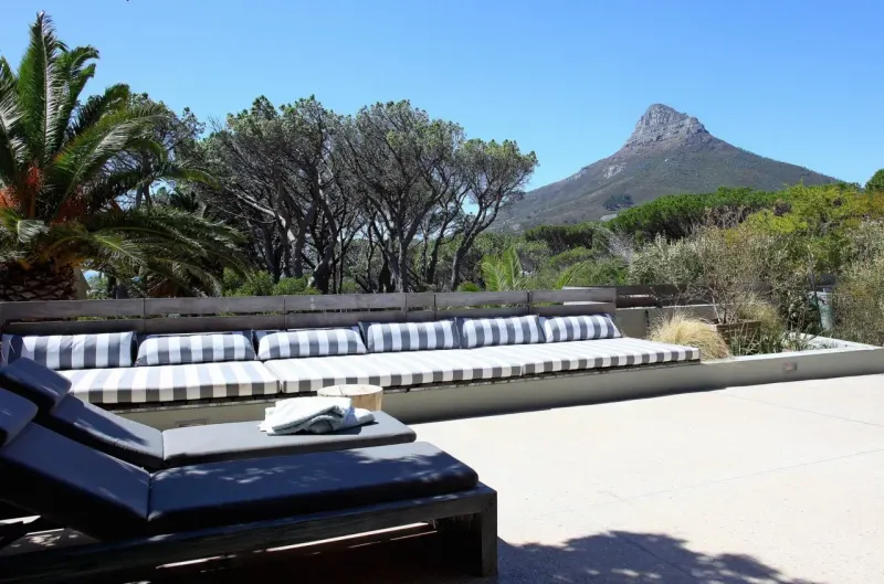 Willesdon Villa in Camps Bay – photo 25