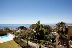 Villa De Lion in Fresnaye – photo 2 thumbnail