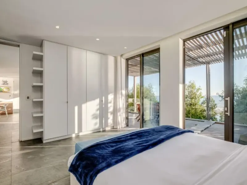 Aquamarine in Camps Bay – photo 20