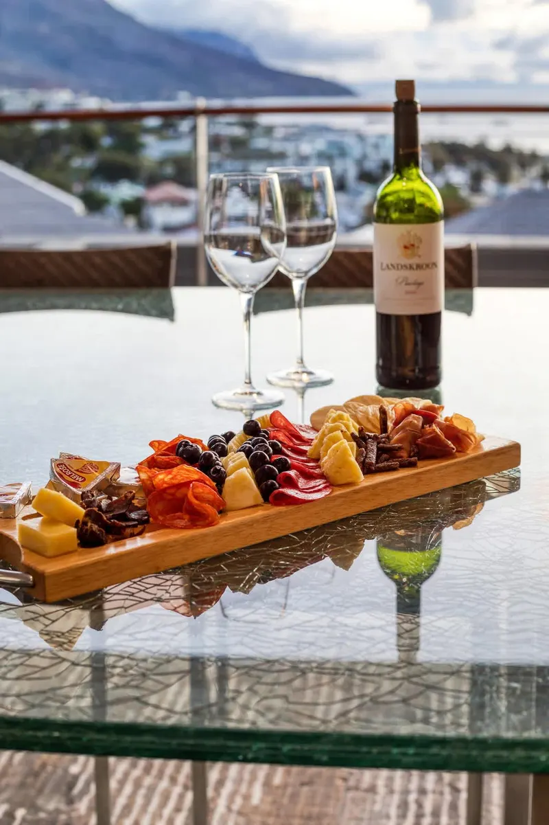 Strathmore House in Camps Bay – photo 9