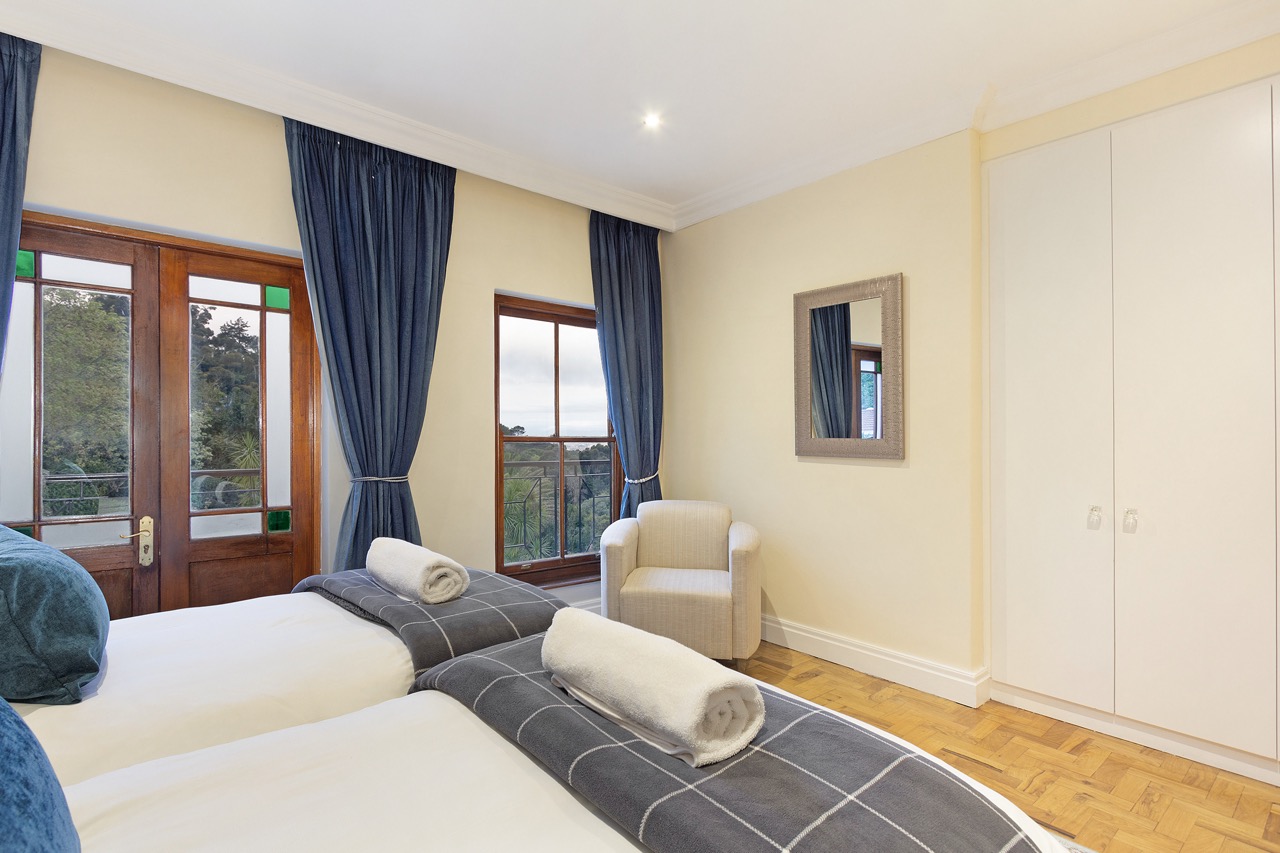 property_cd1dd6eb-9ea2-452b-b966-563feab1d2b1_6