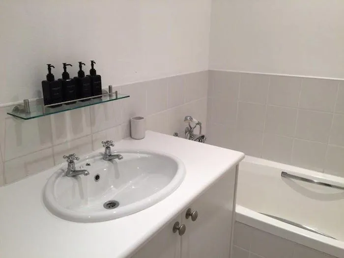 property_cd3ea15e-0b0c-4eb9-b0e6-088e3e4bd8b6_18