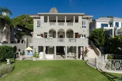 Ravine Villa in Bantry Bay – photo 2 thumbnail