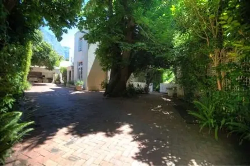Fernwood House in Newlands – photo 14