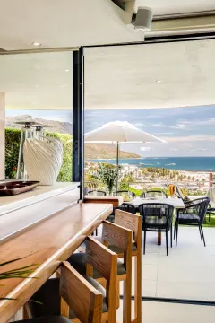 Ocean's 33 Villa in Camps Bay – photo 30 thumbnail