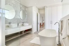Piccolo Palazzo Penthouse in Oranjezicht – photo 8 thumbnail