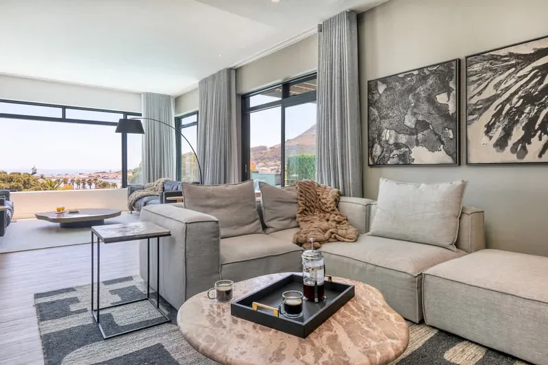 Central Drive Villa in Camps Bay – photo 20