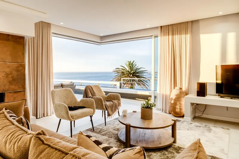 Sapphire Tide Pent in Camps Bay – photo 6