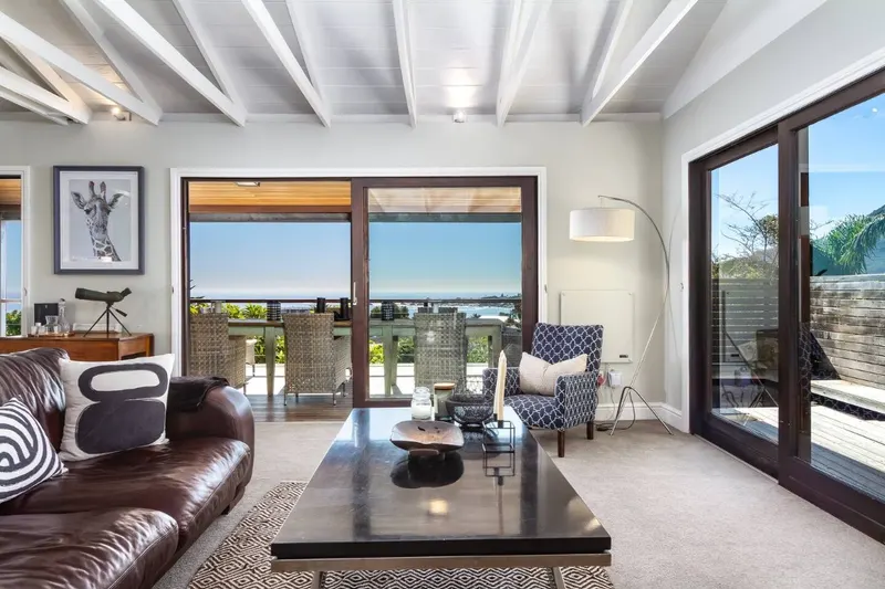 17 Geneva Upper in Camps Bay – photo 3